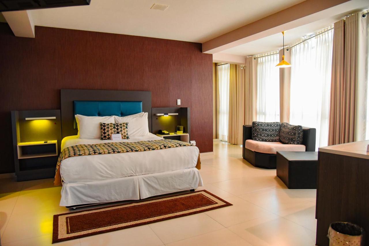 Camino Plaza Hotell Cochabamba Exteriör bild